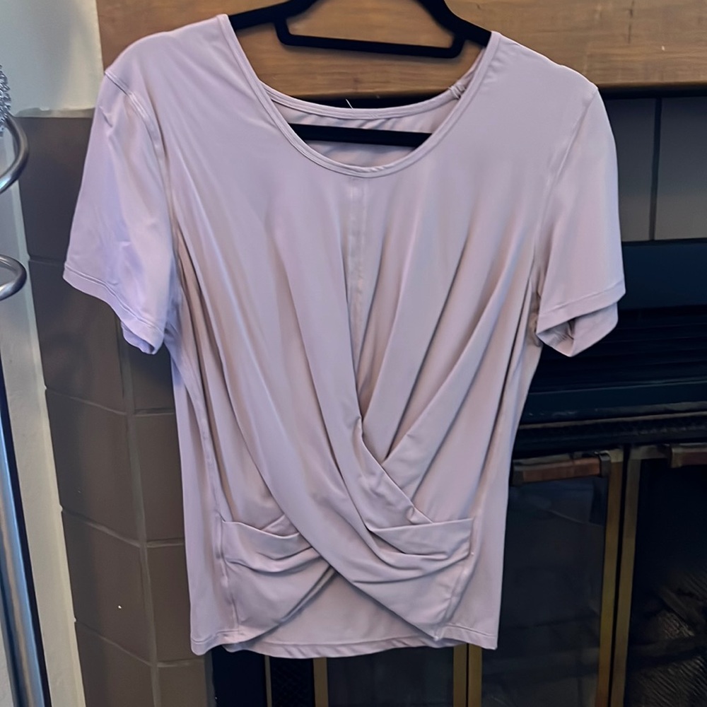 Lululemon top purple lilac